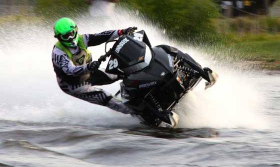 Team Arctic Cat racer Dale Lindbeck wins 2012 IWA Championship