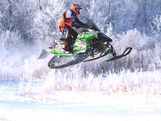 Team Arctic Cat's Ryan Simons, photo: ArcticInsider.com Team Arctic Cat's Ryan Simons, photo: ArcticInsider.com
