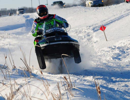 Joey Hallstrom winning the 2011 I-500 Vintage, photo by sledRacer.com Joey Hallstrom winning the 2011 I-500 Vintage, photo by sledRacer.com